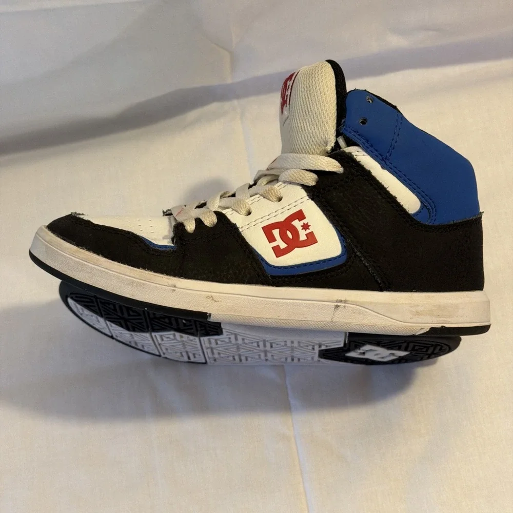 NEW Men's DC Shoes Cure High Top Blue‎ And Black Size 10.5